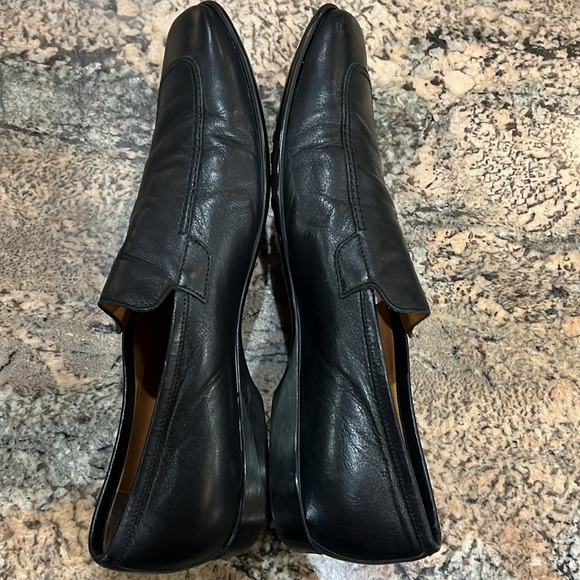 Gucci Shoes - Picture 3 of 11